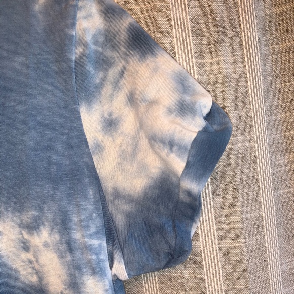 Blue tie dye top - Picture 4 of 4